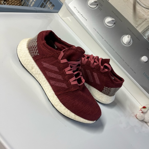 Adidas PureBOOST Go Maroon Women’s Size 7 - Picture 1 of 8